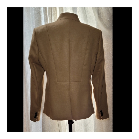 NWOT Banana Republic Camel Blazer - Picture 5 of 14